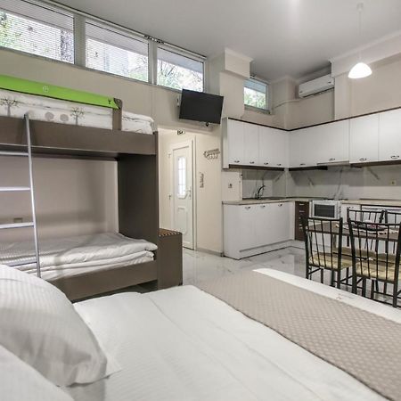 Del Sol #3 Meteora Luxurious Family Suites Kalampaka Exteriör bild